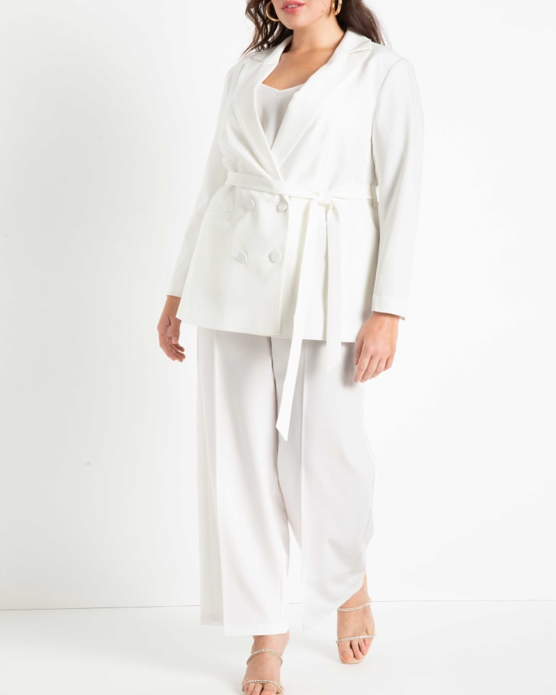 Plus size model wearing Penelope Modern Wide Leg Trouser by ELOQUII | Dia&Co | dia_product_style_image_id:189289